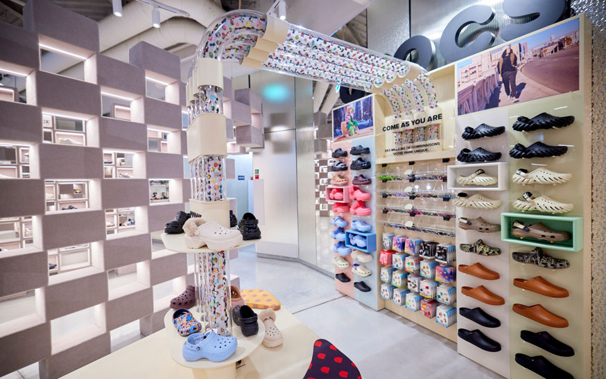 CROCS vu par Ozalyd pour son corner aux galeries Lafayette Paris